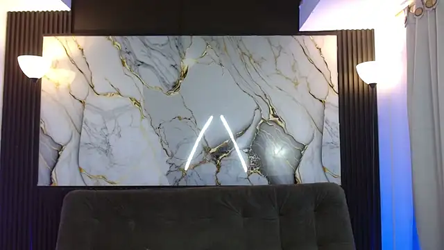 triiangel_latinboy webcam