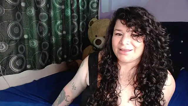 ANGELIQUE_KLANE webcam