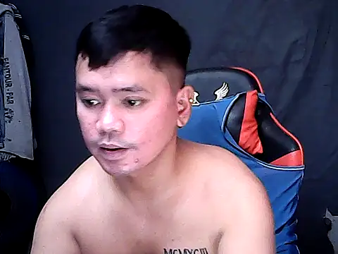 sweet_sexyasian69 (M young) - Cum in public or private to receiveb tks