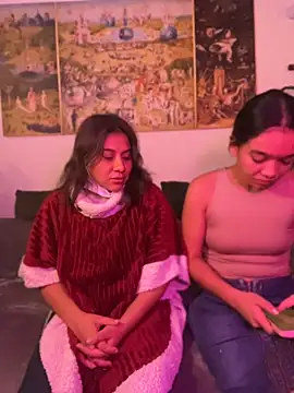 Poli_amor2025 webcam