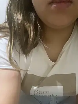 yassminsexy22 webcam