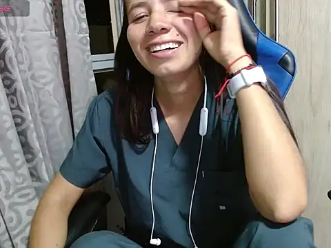 Danielagomez33 webcam