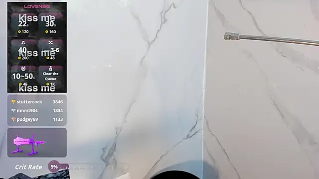 Sarahi_Camila's room