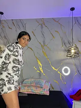 scaarlettfox - Scaarlettfox's free webcam - UK Sex Cams