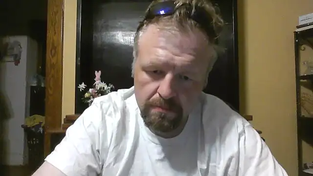 theonedonshaun (Ask my age) - Get daddy NAKED