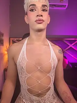 Cherry_zayden_ webcam