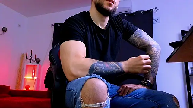 MightyAaron66 webcam