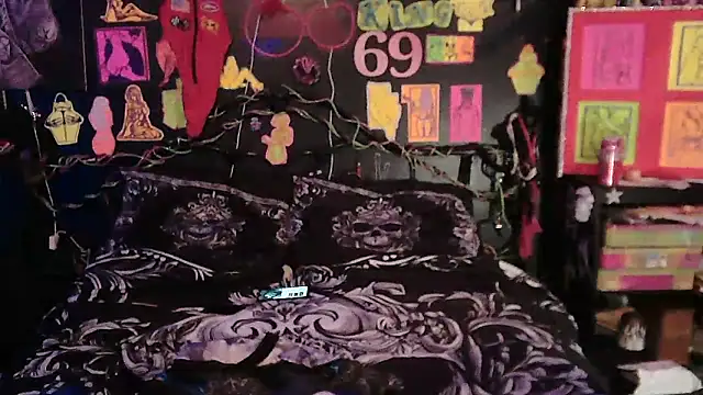 Splash_Queen420 webcam