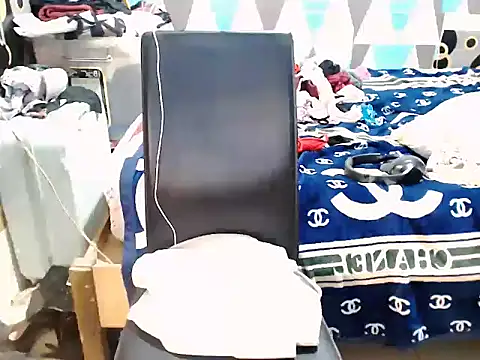 Savannah_Cock webcam