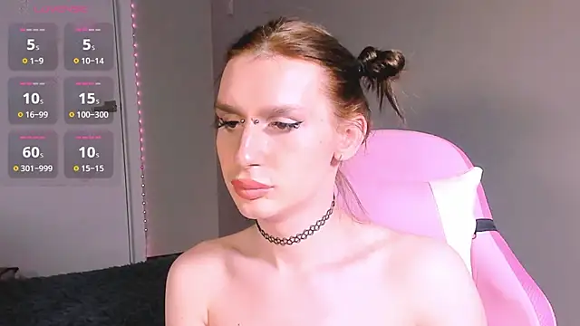 Mikaella_Nicole webcam