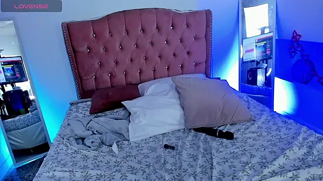 Antonella_Bratzz4 webcam