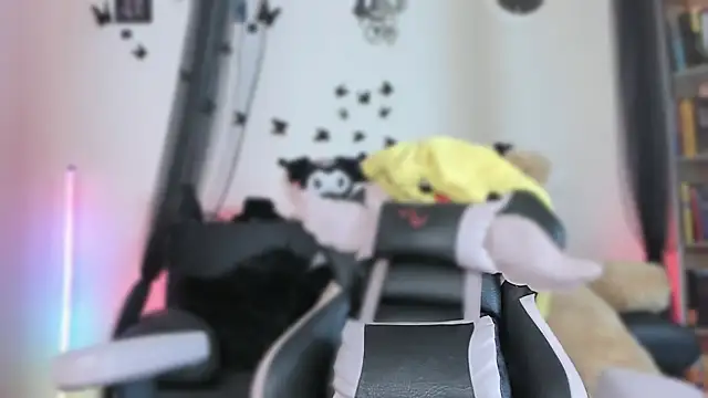 Naomii_Soto live sex cam