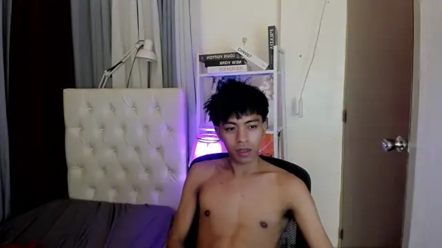 davincihugecock webcam