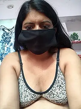 Funcouple0069 webcam