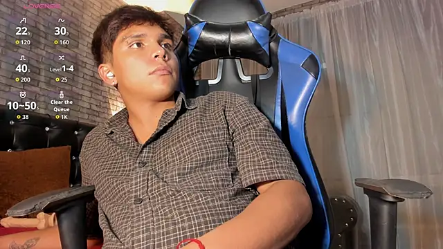 thiago_kozak - Thiago_Kozak's free webcam - UK Sex Cams