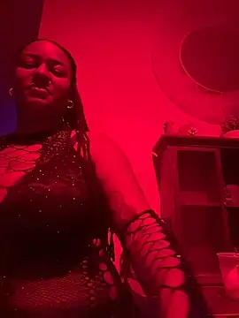 GirthGoddessCoco webcam