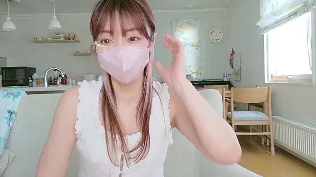 suzu_1201 (F milf) - マングリ、足パカ❣️さらにお潮我慢❣️