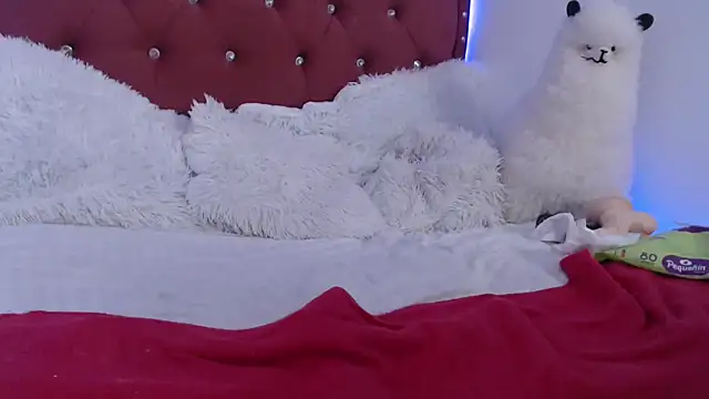 karla_bigarango webcam