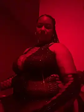 GirthGoddessCoco webcam