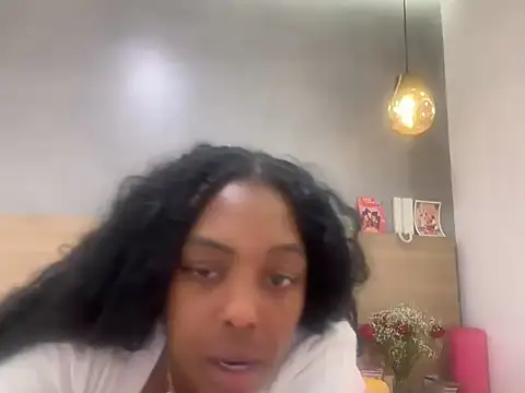 ChocolateCakeQueen webcam