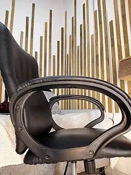 Oliver_bigblack_cock webcam