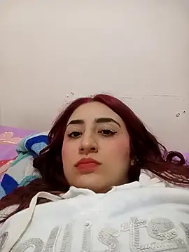 EsmeraldaNaim webcam