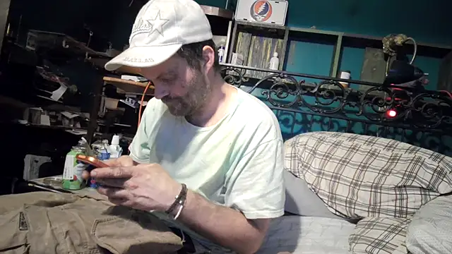 charactrzero (Ask my age) - naked naked naked