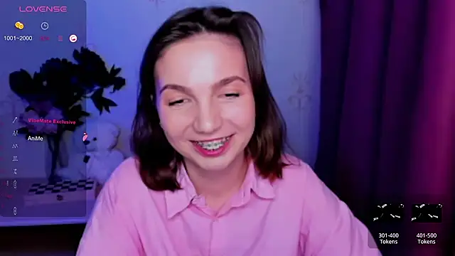 KindHazelHere_ webcam