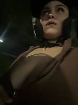 Sarasweet_sex webcam