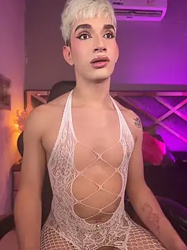 Cherry_zayden_ webcam