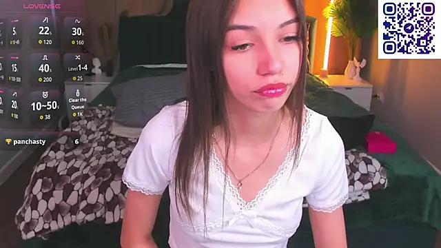 Tiffany-Grace webcam