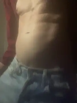 cazzone912025 webcam