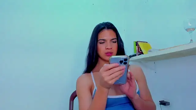 ISA_BELLA_VZL webcam