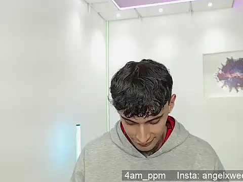 yourxcyberxangel webcam