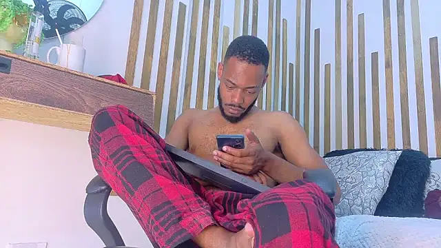 Oliver_bigblack_cock webcam