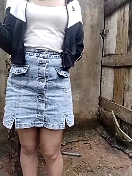 Personality-girl- webcam