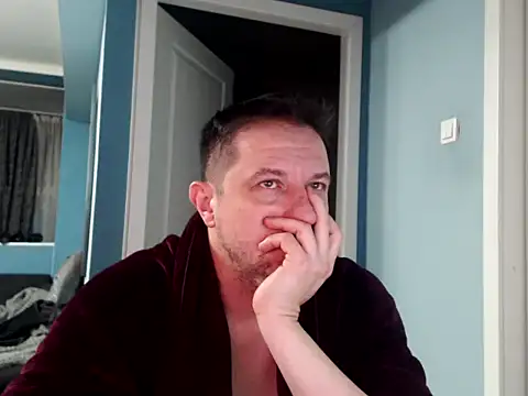 MisterFaithRO webcam