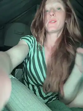 GoldenFlameGoddess webcam