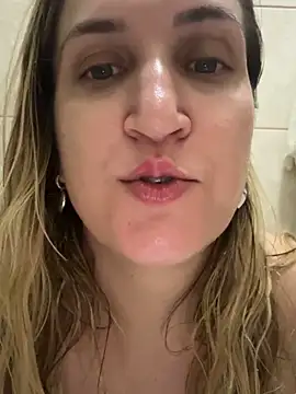 bia_sexynovaes (F milf) - Meter o pau no cuzinho sem dó