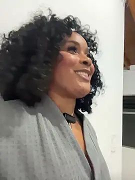 pamelamendez_1 (F milf) - I bet you don't make me run for 100 toke