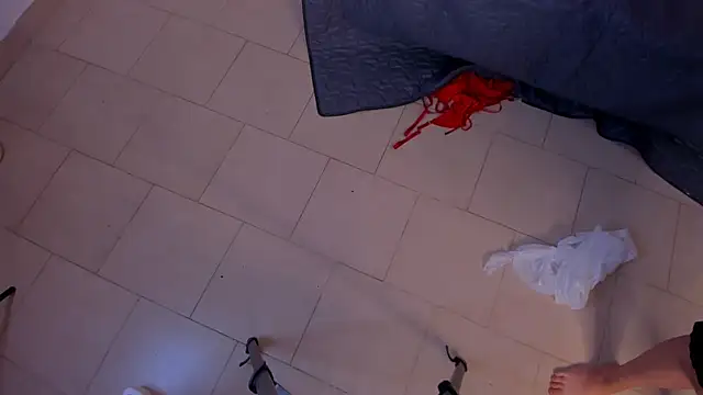 lyra_dream (F young) - what delicious tits, let them bounce 🍒