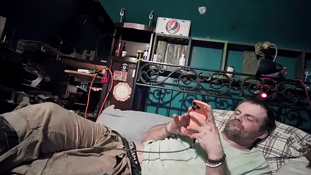 charactrzero (Ask my age) - naked naked naked