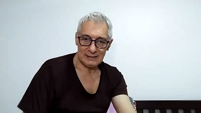 BIGUNCUTHARDCOCK webcam