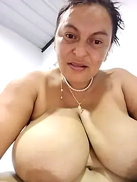 Horny-Mommy-Dirty webcam