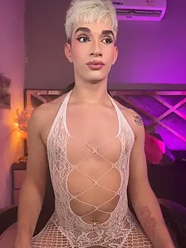 Cherry_zayden_ webcam