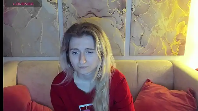 CamillaDreamer webcam