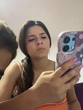 jouemandannie - Jouemandannie's free webcam - UK Sex Cams