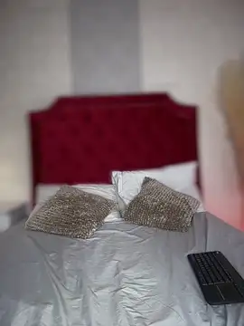 Sofia_Collins- webcam