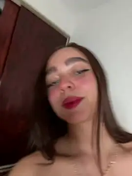 hottiee_melannie webcam