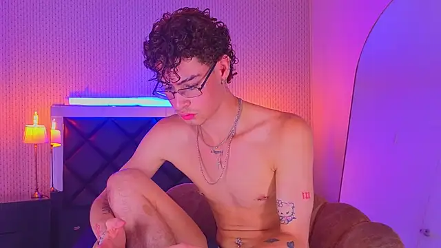 nova_salvatore webcam